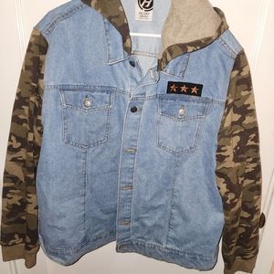 Pop Culture  Denim/camo Jacket 2xl